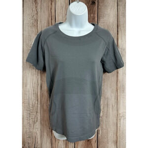 Women's Gray Seamless Athletic Shirt Sz Large Short Sleeve Breathable Gym Top